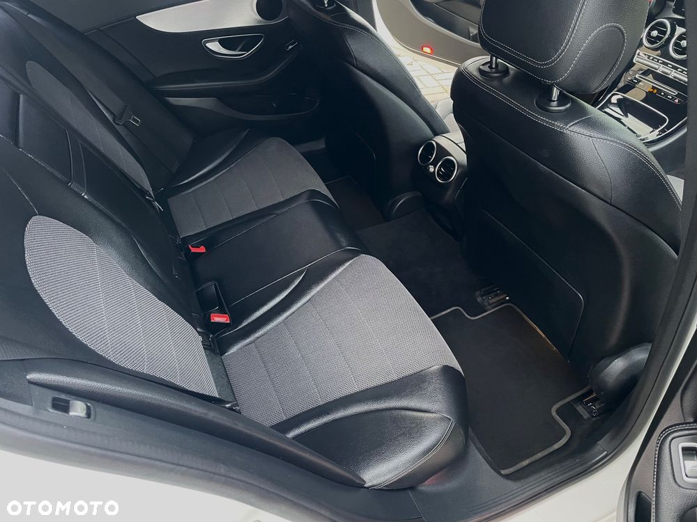 Mercedes-Benz Klasa C 300 7G-TRONIC Avantgarde - 10