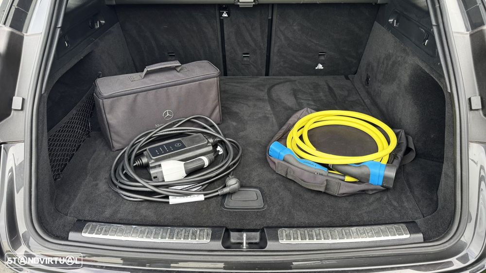 Mercedes-Benz EQC 400 4Matic AMG Line - 40