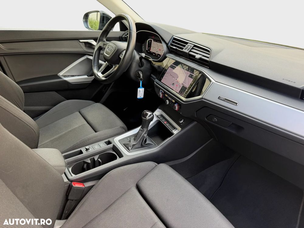 Audi Q3 2.0 35 TDI S tronic - 6