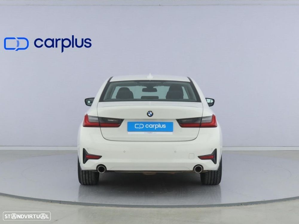 BMW 330 e Auto - 6
