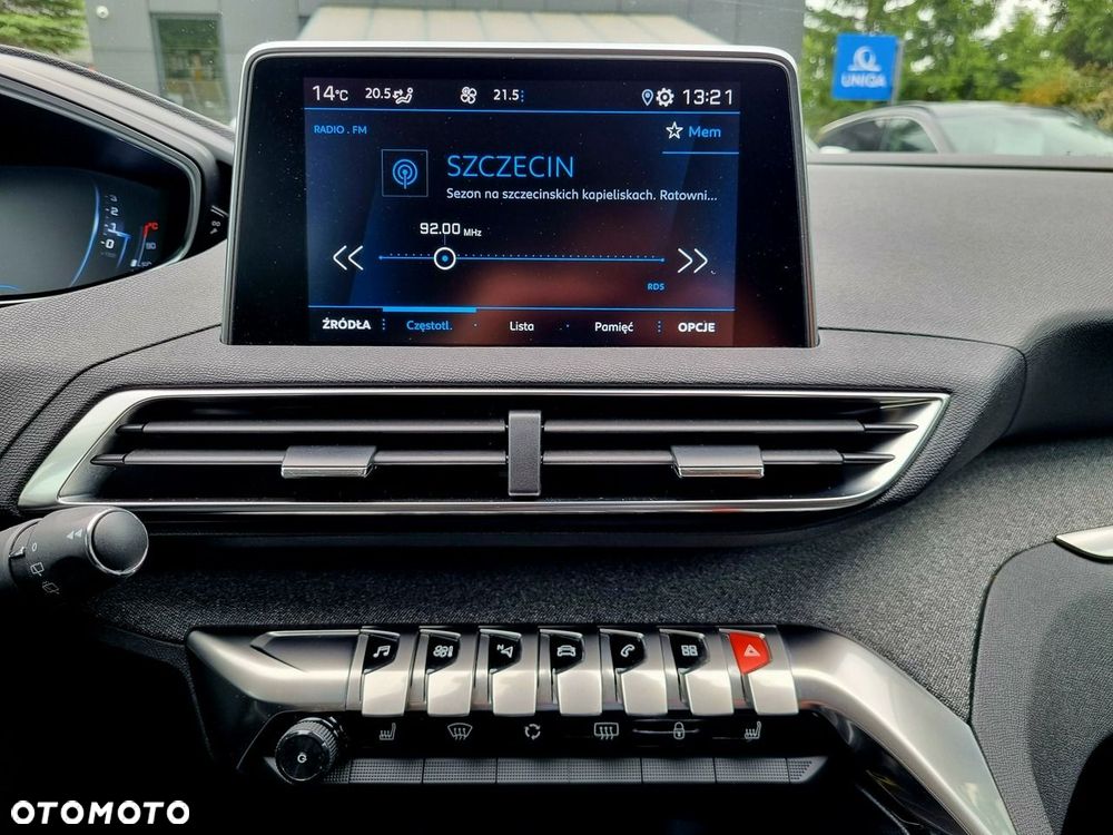 Peugeot 3008 1.5 BlueHDi Allure S&S - 20