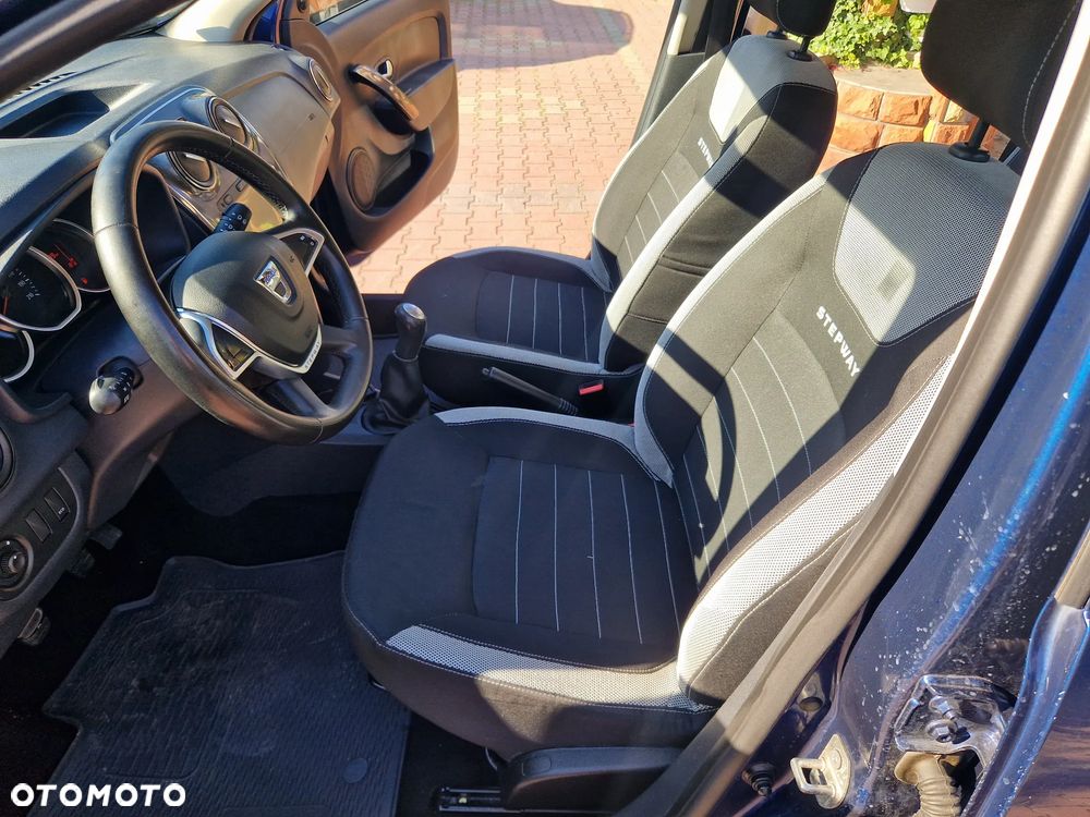 Dacia Sandero Stepway 0.9 TCe Laureate S&S - 21