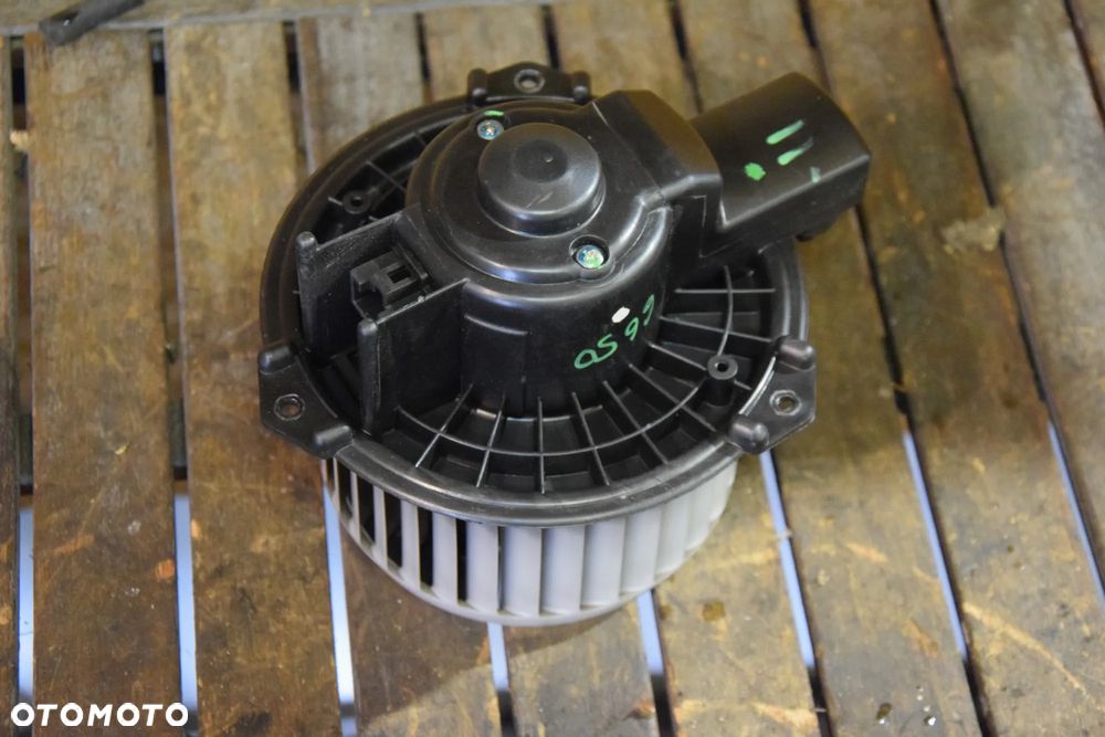 Suzuki Alto 09- Nissan Pixo Silnik dmuchawy wentylator nagrzewnicy - 1