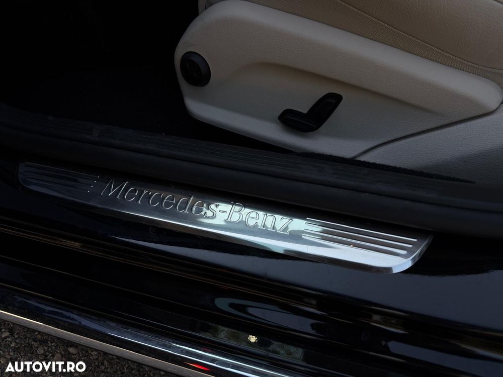 Mercedes-Benz E - 17