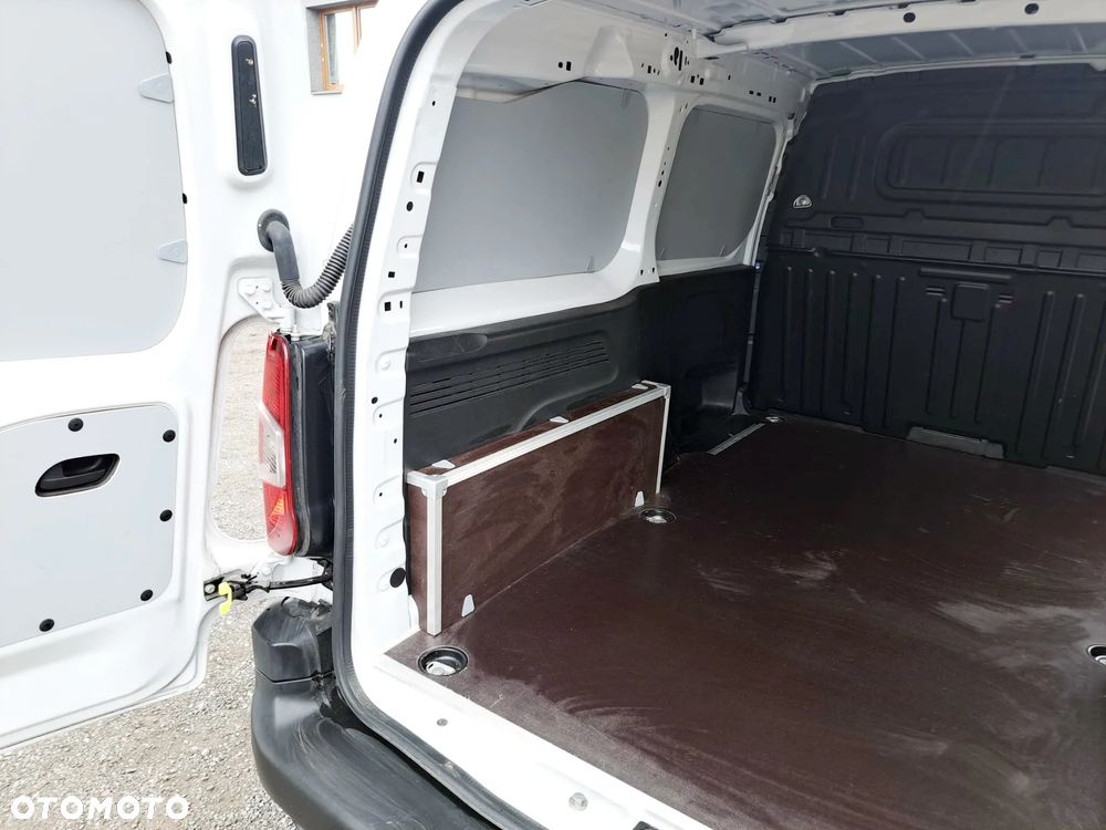 Citroën Berlingo L2 XL AUTOMAT - 20
