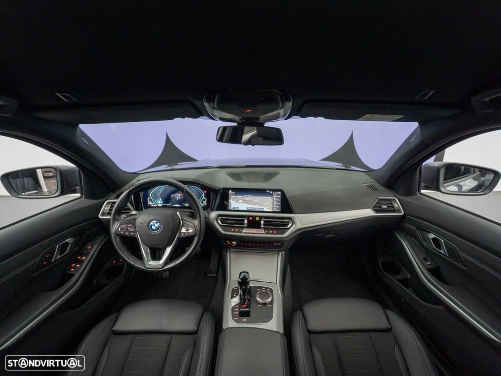 BMW 320 e Corporate Edition Auto - 16