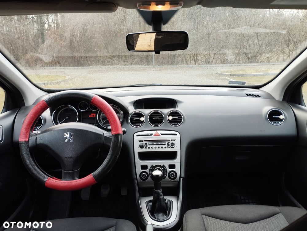 Peugeot 308 1.6 HDi Premium - 6