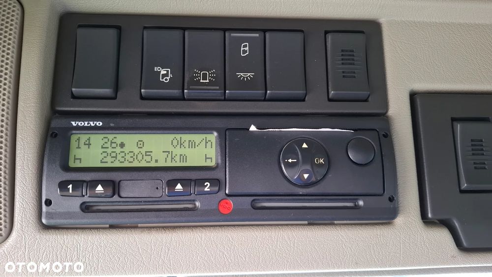 Volvo FM 330* 4x2 *+ DŻWIG KRAN HDS ATLAS 135.2  WYSÓW 9.8m* Kran* Sterowanie manualne* Skrzynia 5.6m* 293000km - Wyjątkowo zadbany* z NIEMIEC - 13