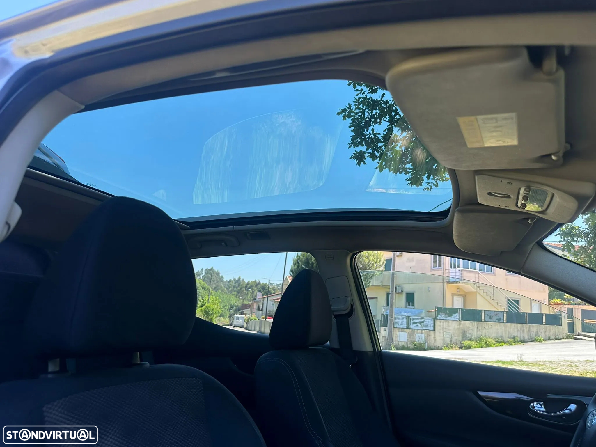 Nissan Qashqai 1.5 dCi N-Connecta - 18
