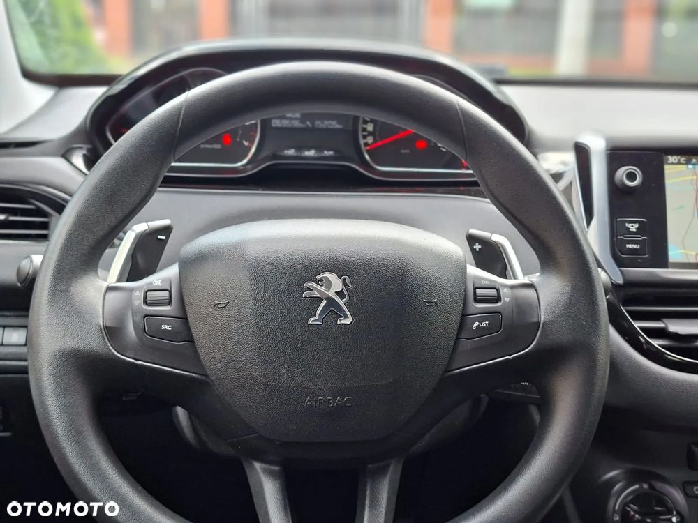 Peugeot 208 1.2 VTi Active ETG5 - 18