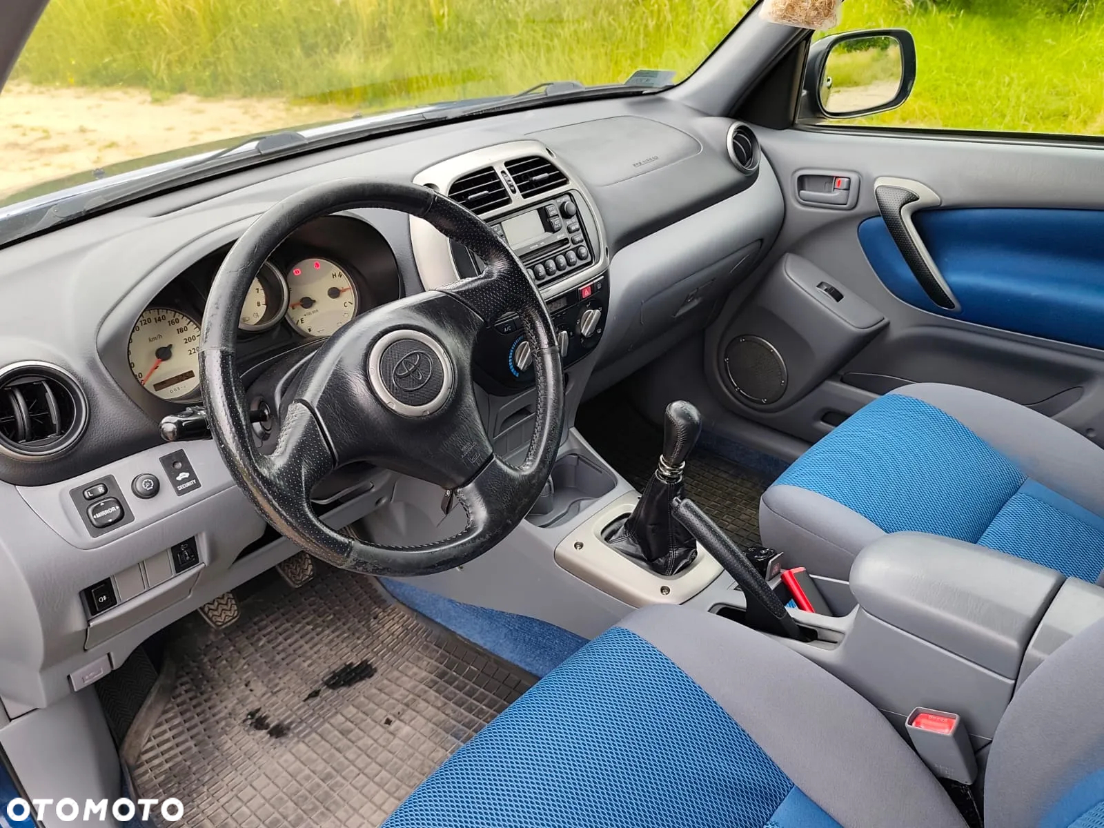 Toyota RAV4 1.8 VVT-i 4x2 - 30