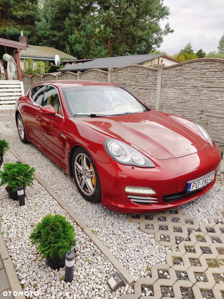Porsche Panamera 4S - 3