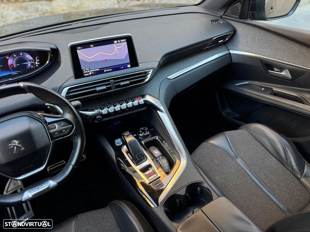 Peugeot 3008 1.6 BlueHDi GT Line Grip Control EAT6 - 22