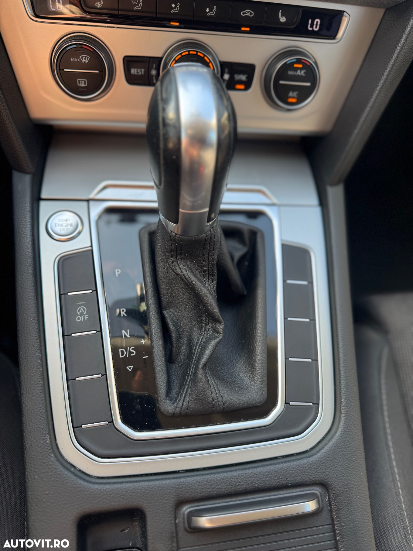 Volkswagen Passat Variant 2.0 TDI DSG Comfortline - 12