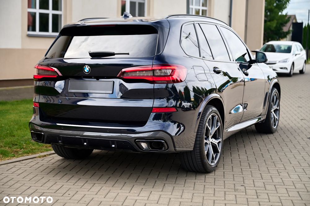 BMW X5 xDrive40i mHEV - 12
