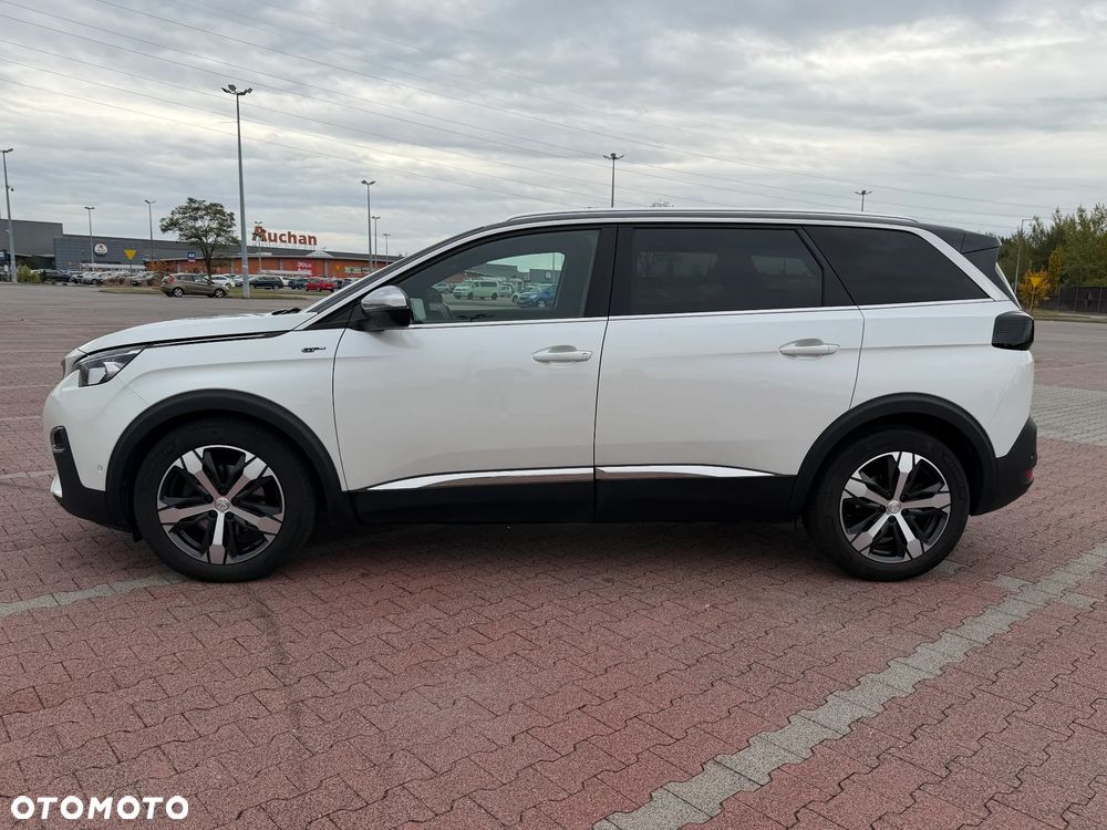 Peugeot 5008 - 8