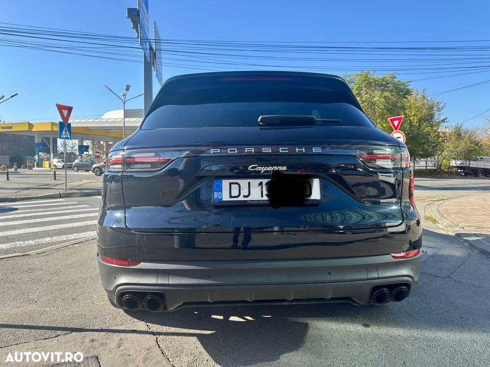 Porsche Cayenne E-Hybrid Tiptronic S - 6