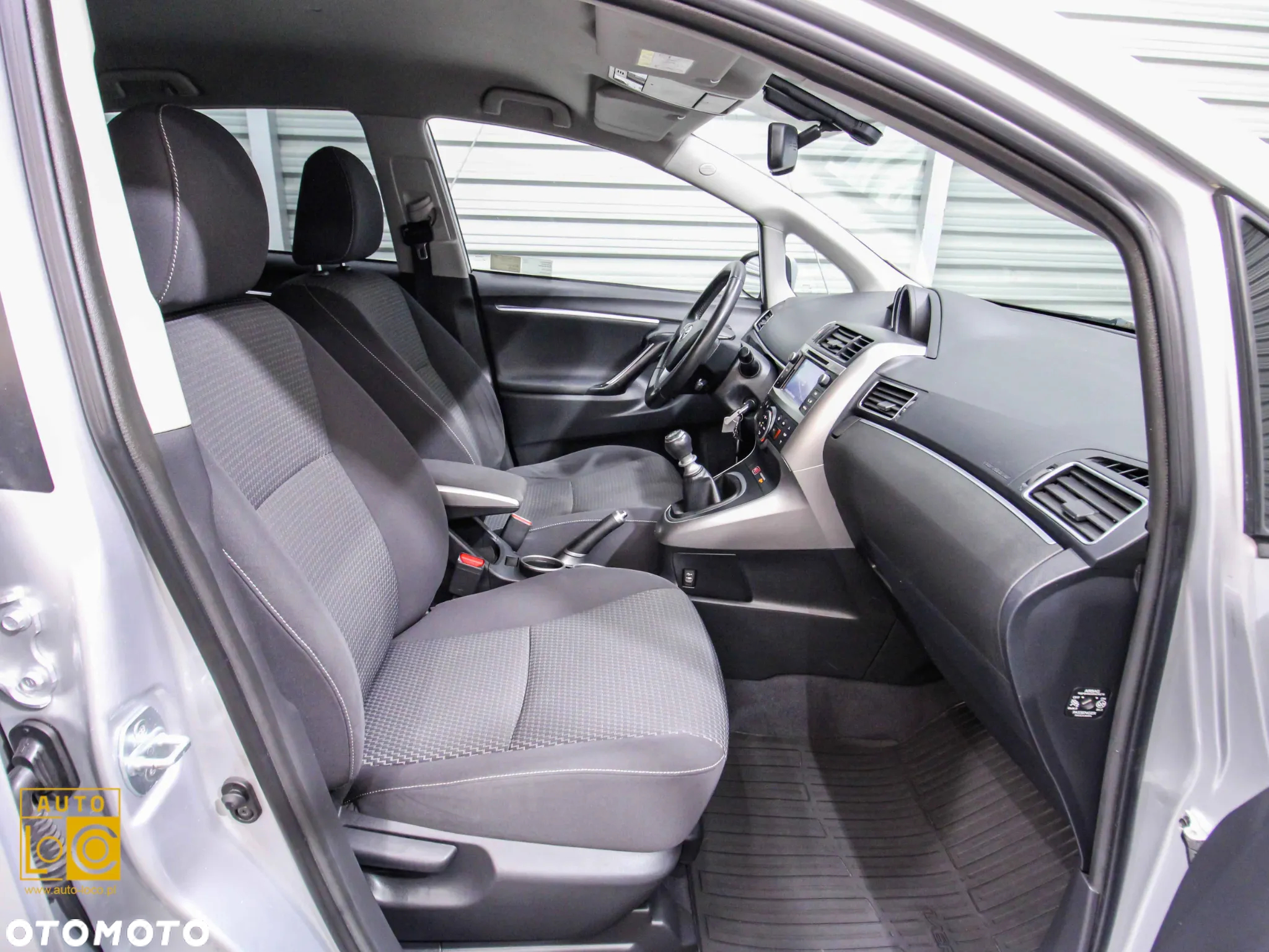 Toyota Verso 2.0 D-4D Premium - 10