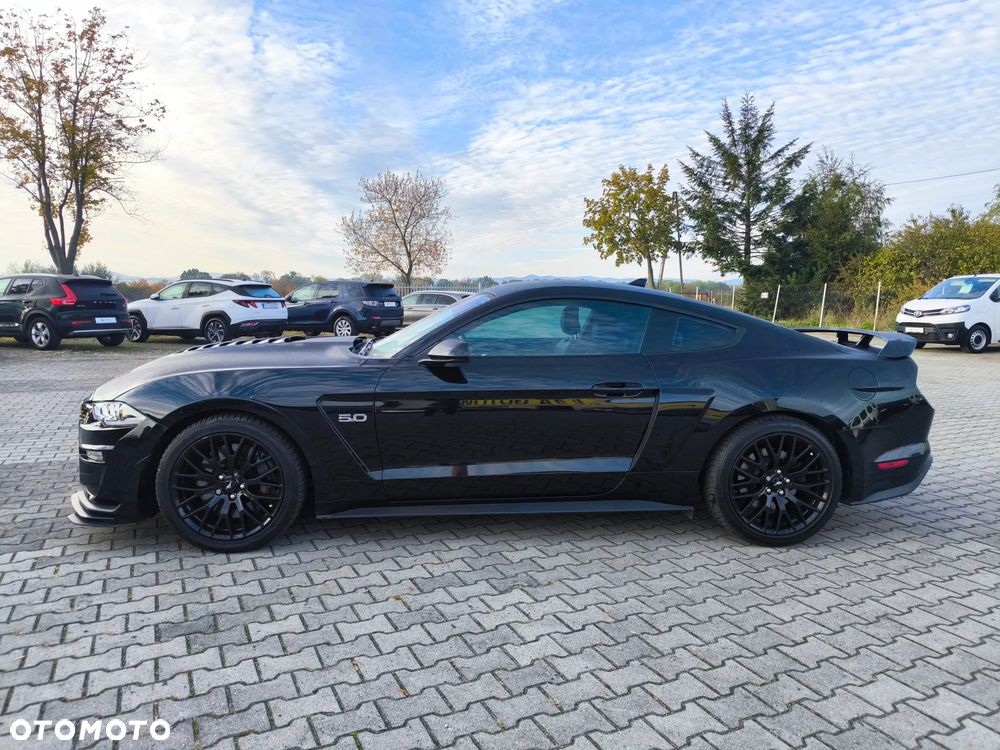 Ford Mustang 2021 photo 2