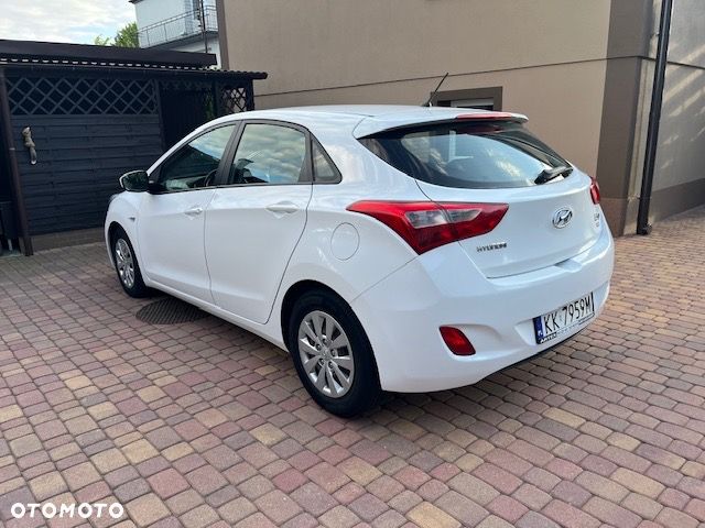 Hyundai i30 1.6 CRDi BlueDrive Classic - 5