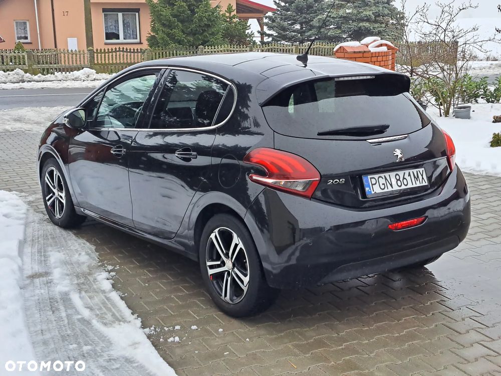 Peugeot 208 1.6 BlueHDi Allure S&S - 4