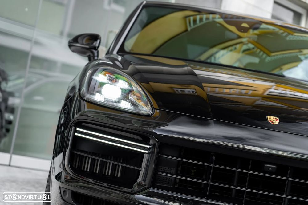 Porsche Cayenne Coupé Turbo - 2