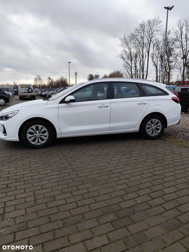Hyundai i30 1.4 Style - 11