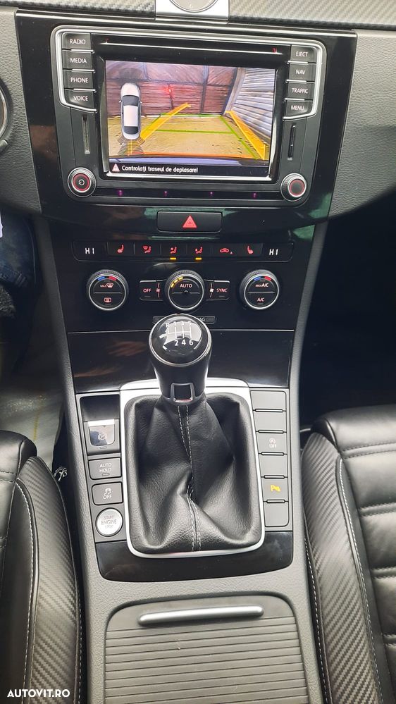 Volkswagen Passat CC 2.0 TDI BlueMotion Technology Dynamic Black - 12