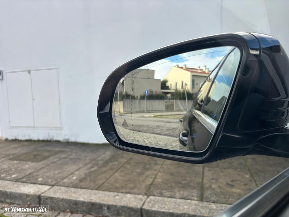 Mercedes-Benz E 220 d Avantgarde - 29