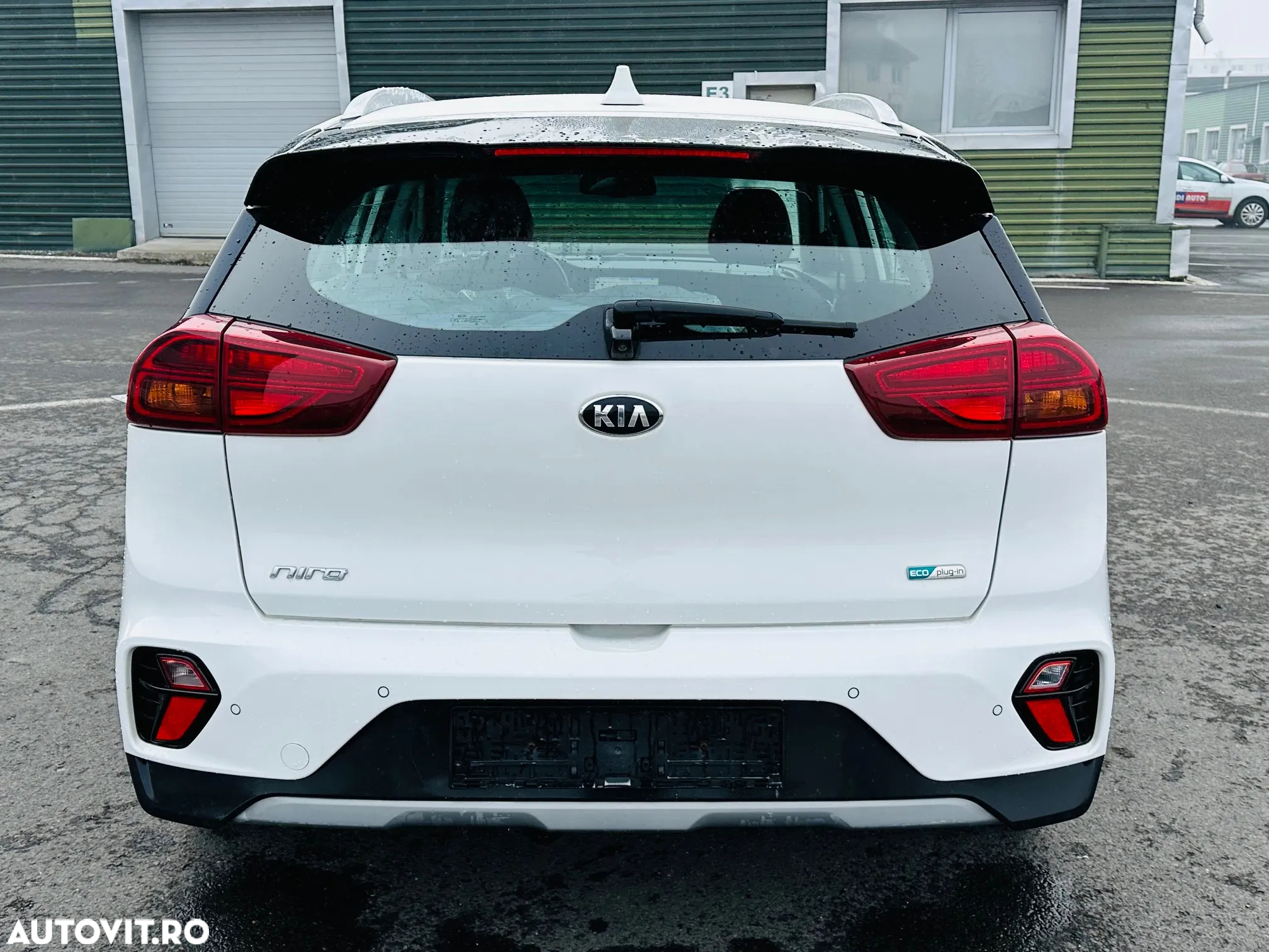 Kia Niro 1.6 GDI PHEV 2WD Aut. Vision - 14