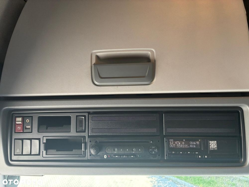Renault T440 Sleeper Cab ADR - 16
