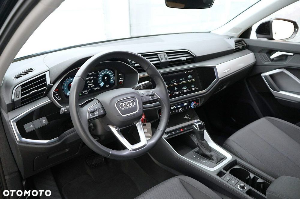 Audi Q3 Sportback - 15