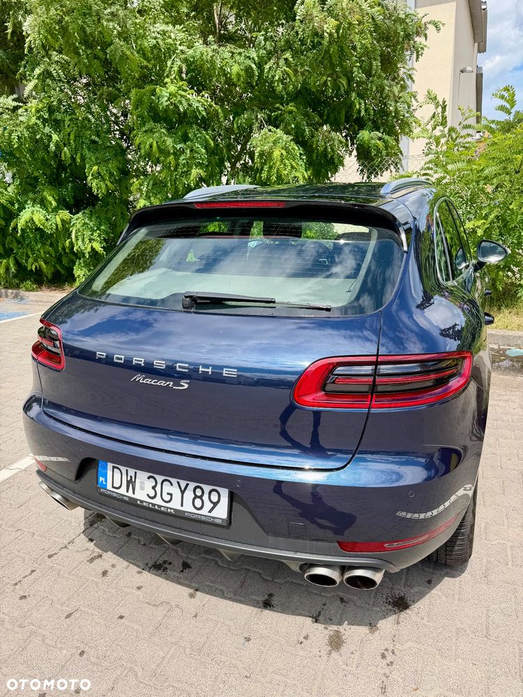 Porsche Macan - 1