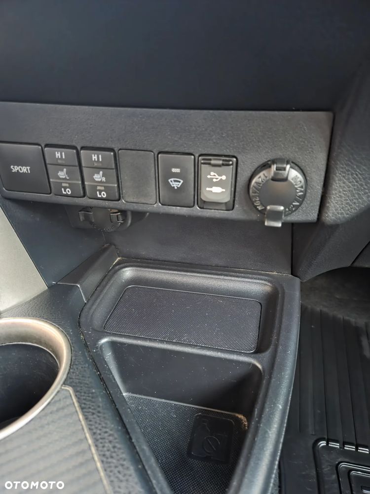 Toyota RAV4 2.0 Active 4x4 - 7