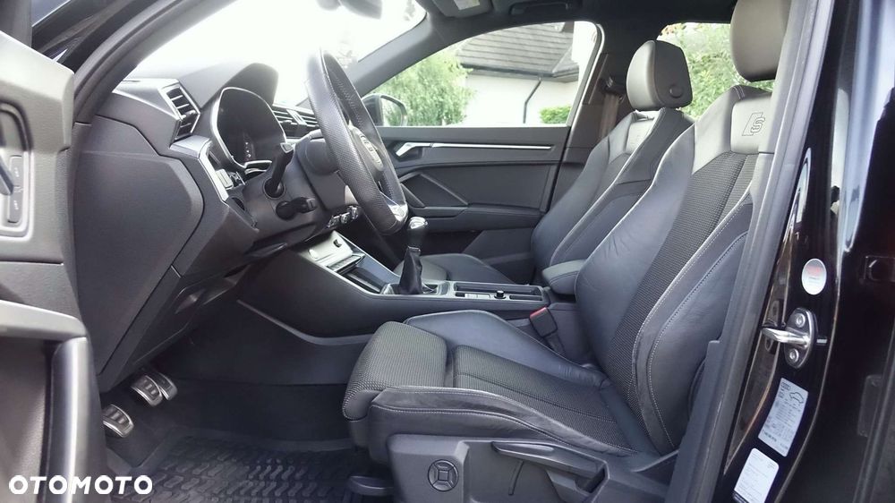 Audi Q3 - 23