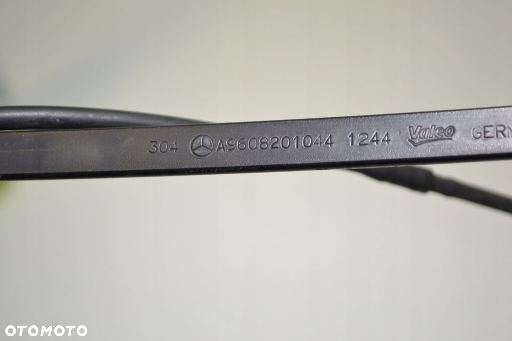 RAMIĘ WYCIERACZKI MERCEDES ACTROS MP4 EURO 6 A9608201044 - 5