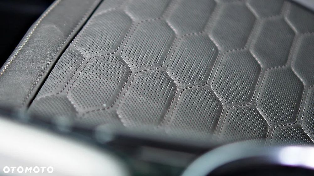 Ford Mondeo - 26