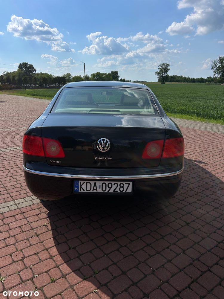 Volkswagen Phaeton - 5
