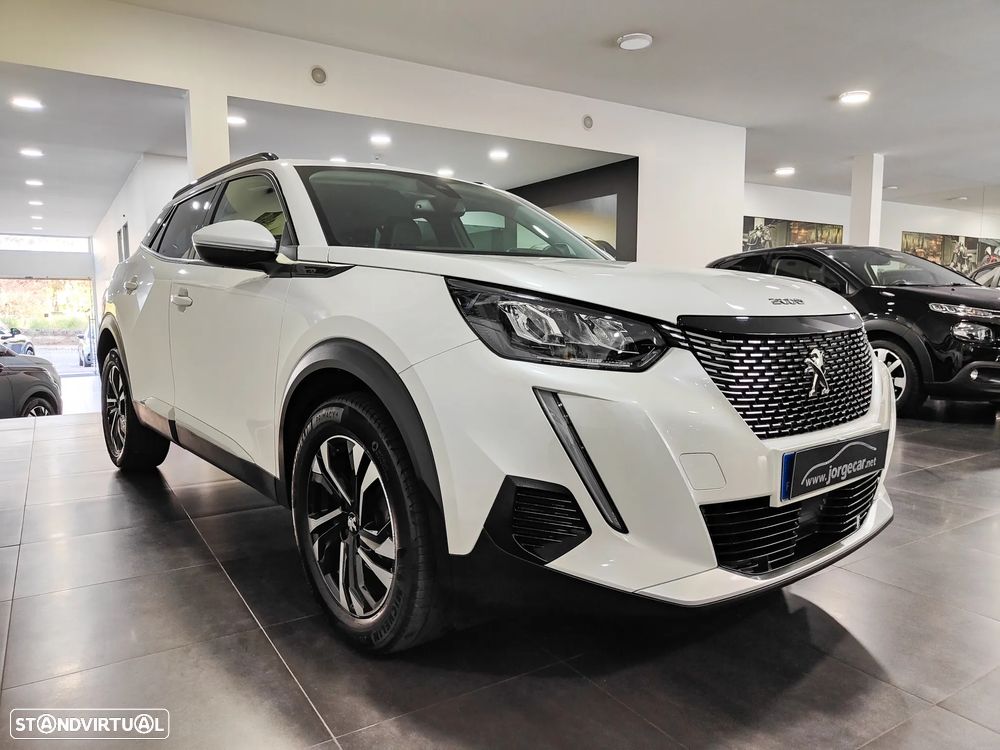 Peugeot 2008 1.2 PureTech Allure EAT8 - 5