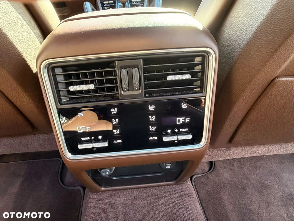 Porsche Cayenne Turbo Tiptronic S - 21