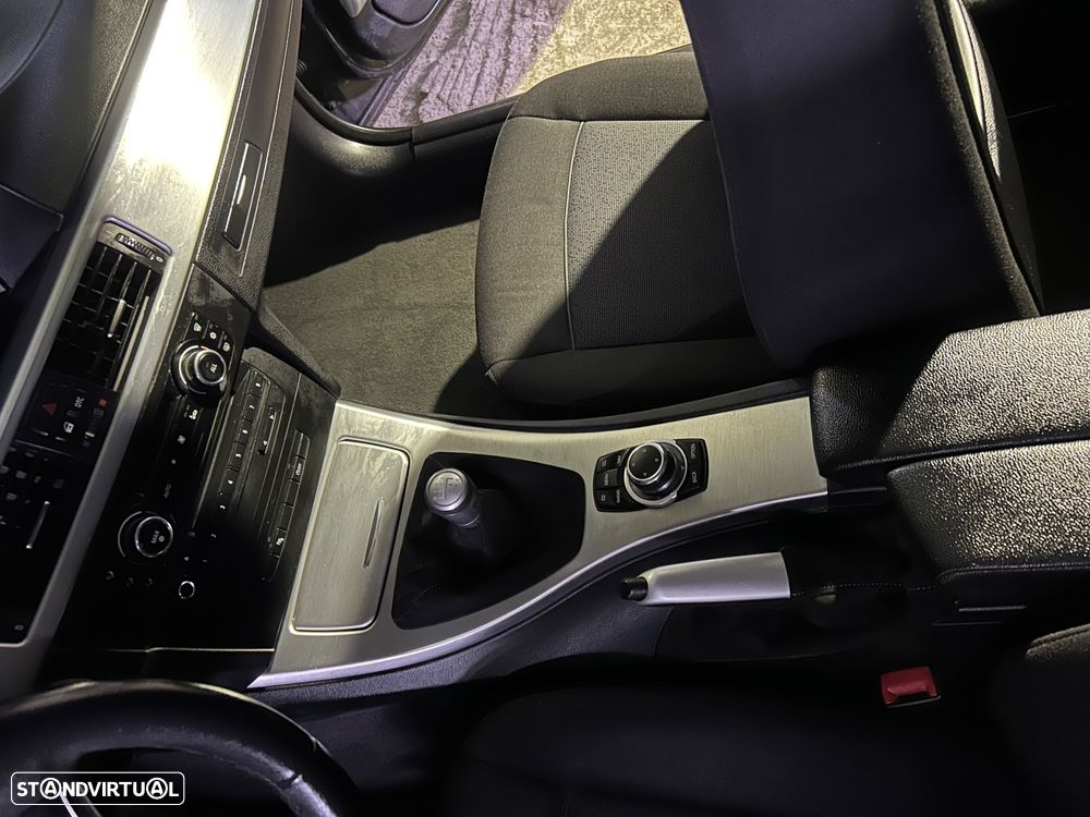 BMW 320 d Coupe - 22