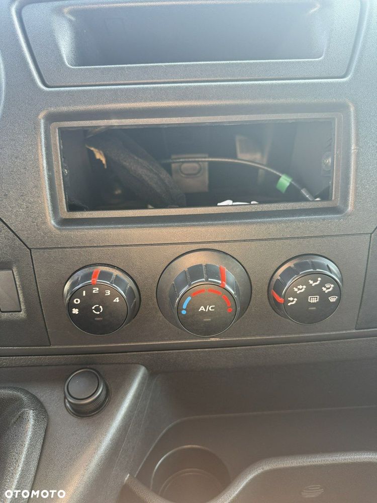 Renault Master - 16