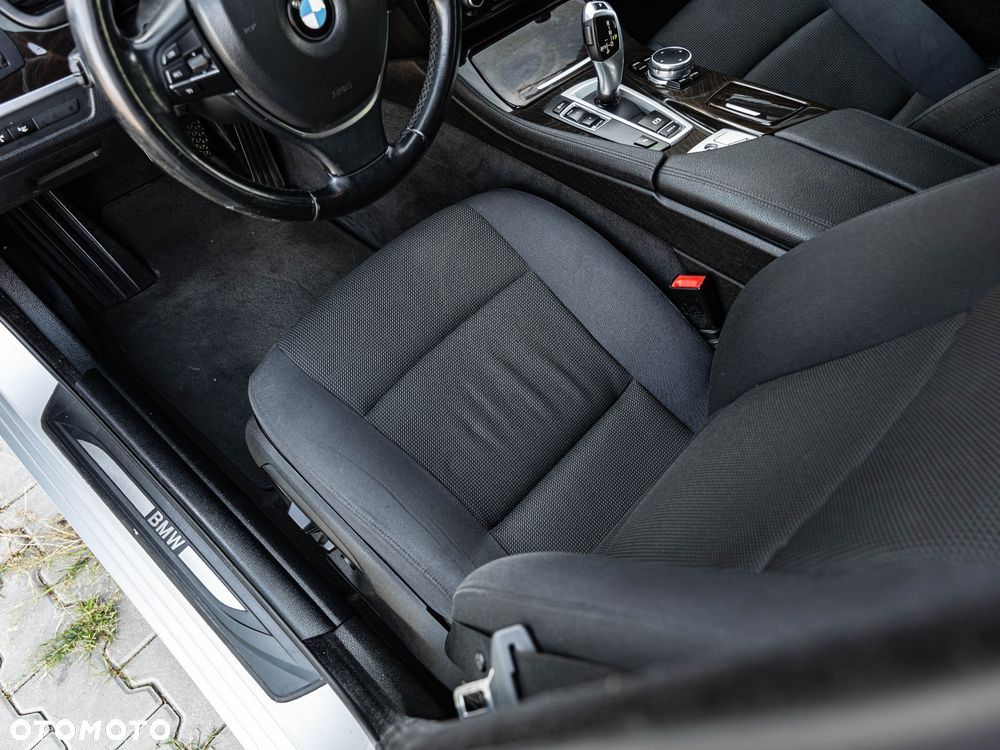 BMW Seria 5 - 22