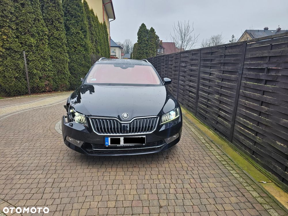 Skoda Superb 2.0 TSI 4x4 L&K DSG - 5