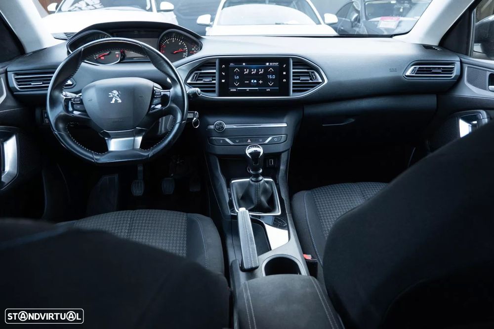 Peugeot 308 SW 1.5 BlueHDi Style - 14