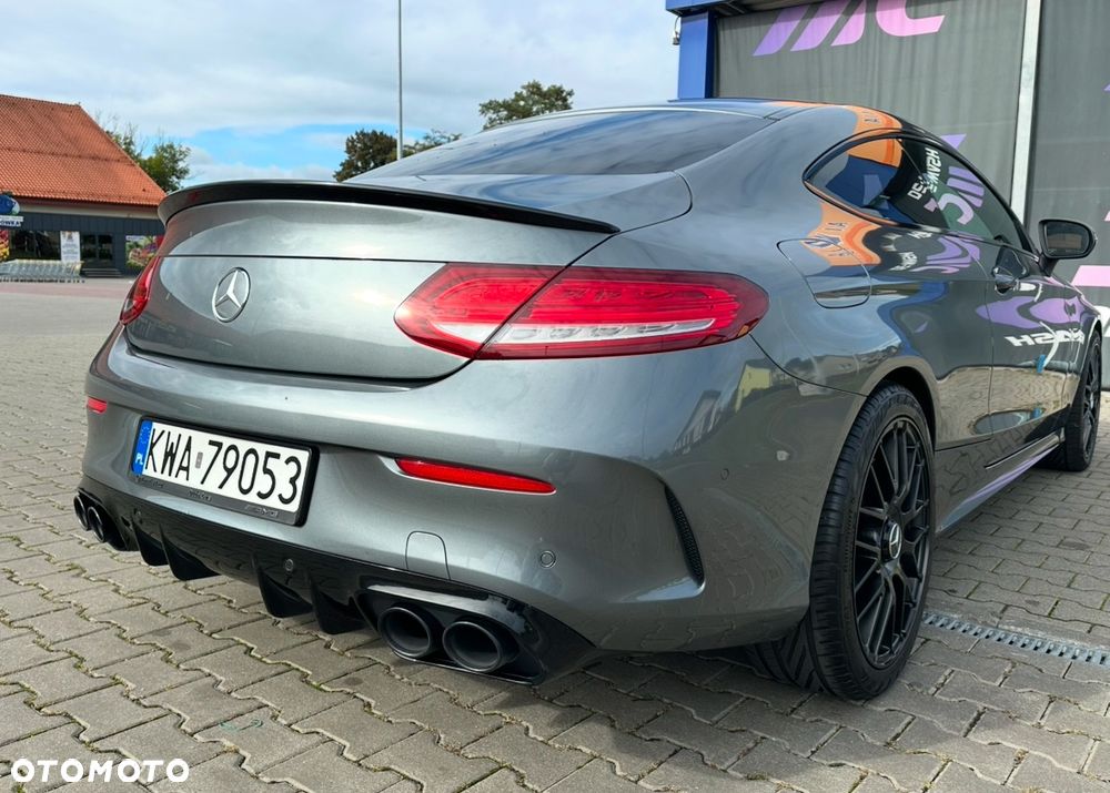 Mercedes-Benz Klasa C 250 9G-TRONIC - 18