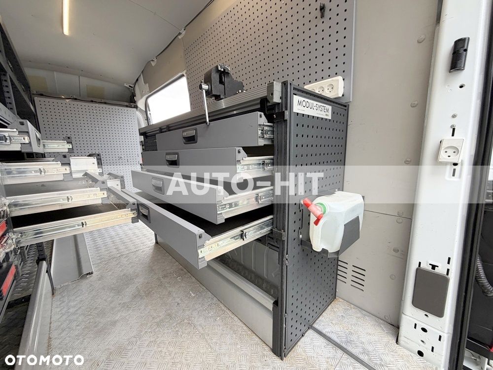 Ford Transit - 20