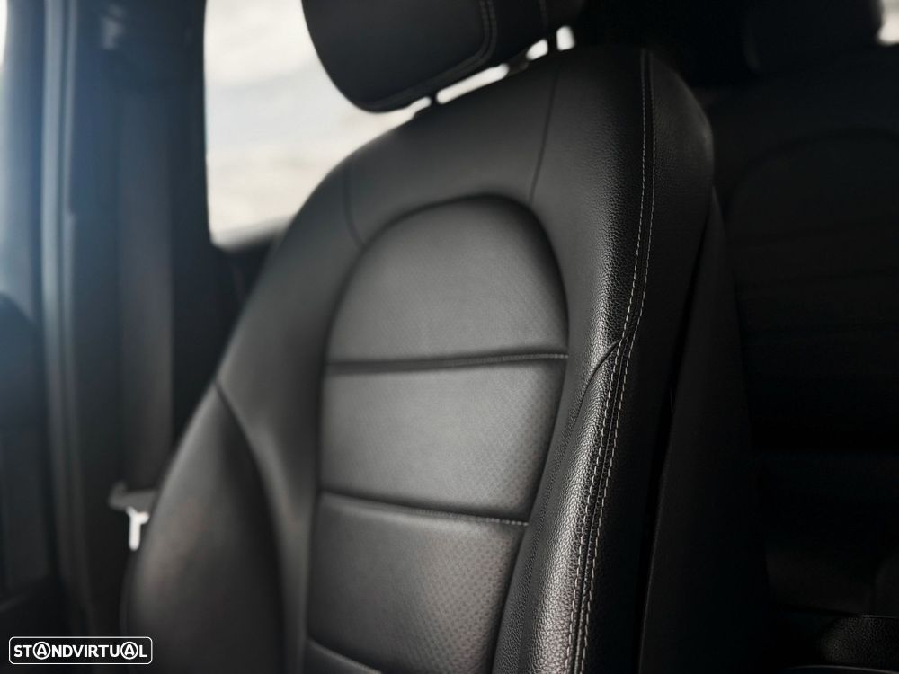 Mercedes-Benz GLC 300 e 4Matic - 16