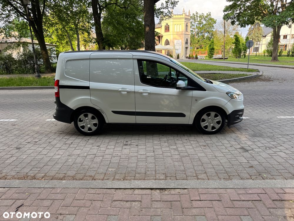 Ford Transit Connect - 11