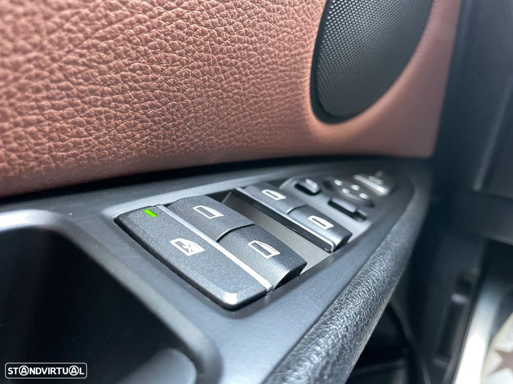 BMW X6 40 d xDrive Pack M - 16